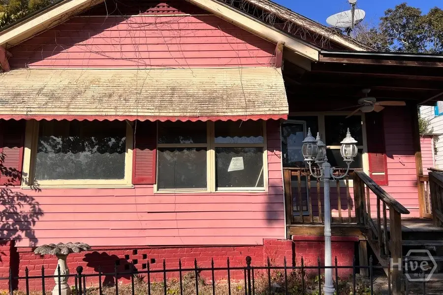 1228 E 39th Street, Savannah, GA 31404 - #2