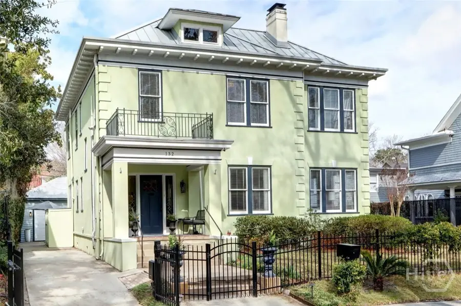132 E 45th Street, Savannah, GA 31405 - #2