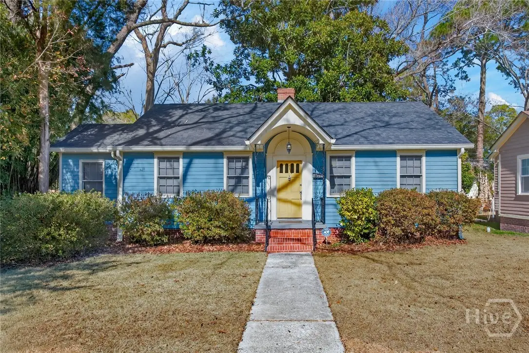 1330 E 54th Street, Savannah, GA 31404 - #1