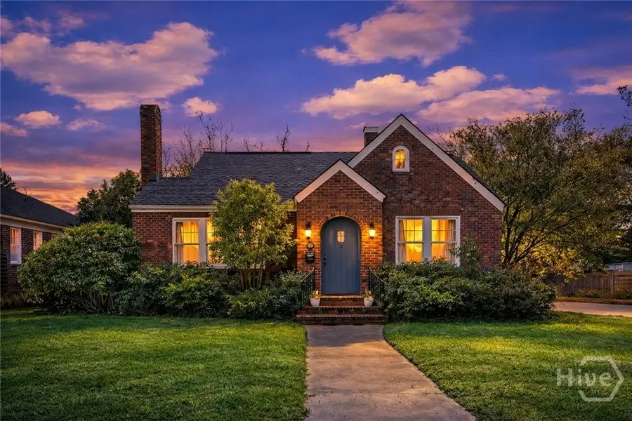 301 E 56th Street, Savannah, GA 31405 - #2