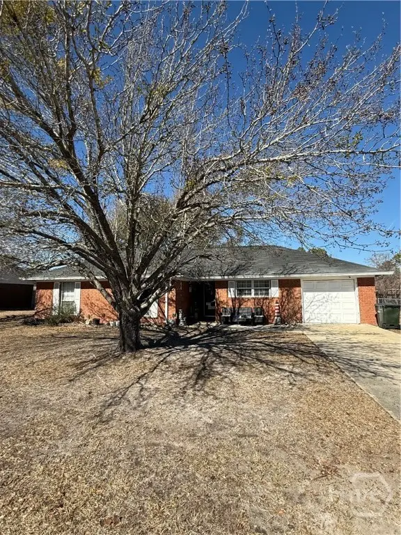 479 Mccumber Drive, Allenhurst, GA 31301