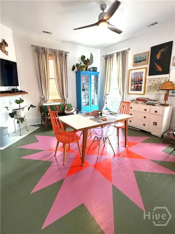 25 E 40th Street, Savannah, GA 31401 - #3