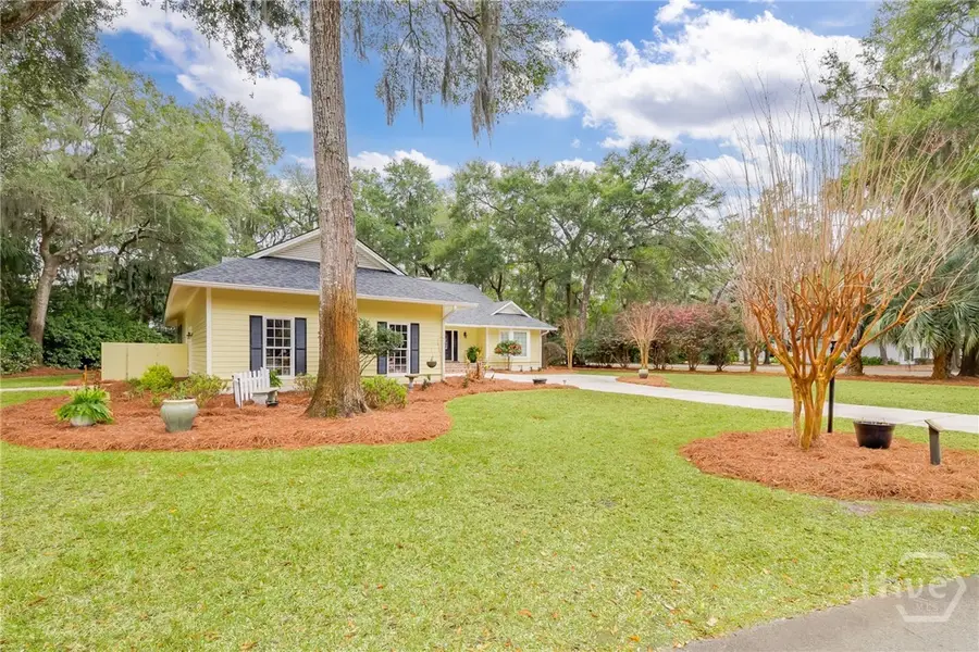 1 Hedgewood Lane, Savannah, GA 31411 - #2