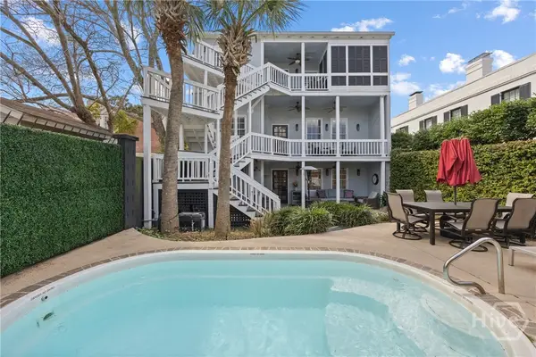 512 Tattnall Street, Savannah, GA 31401