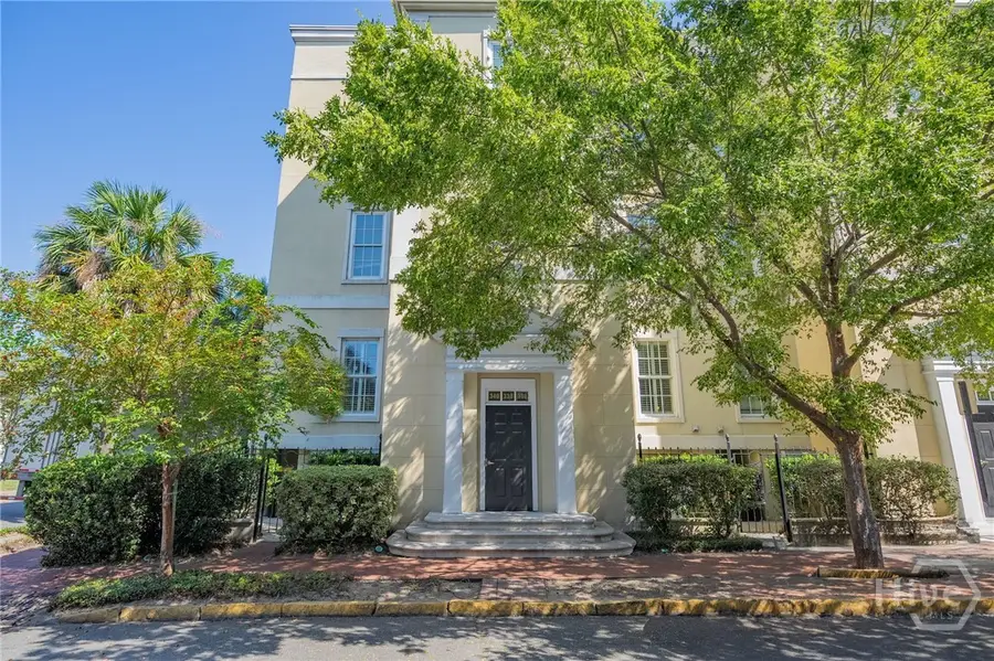 340 W Jones Street, Savannah, GA 31401 - #2