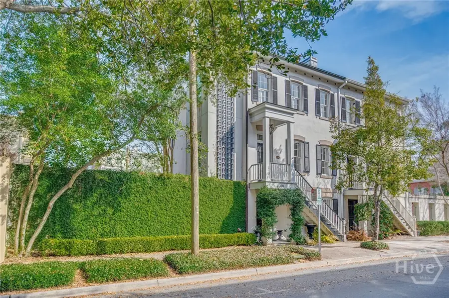 108 W Gordon Street, Savannah, GA 31401 - #2
