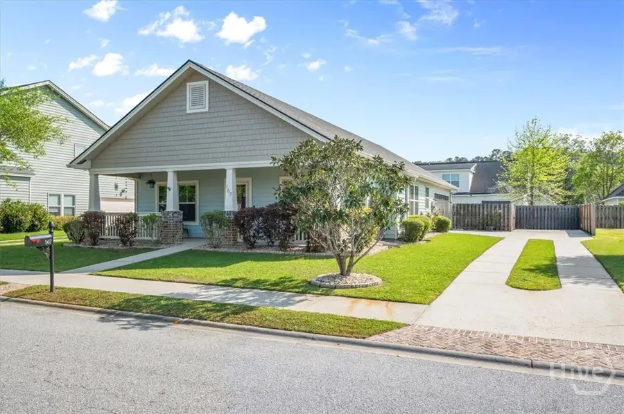 167 E Perry Drive, Richmond Hill, GA 31324 - #2