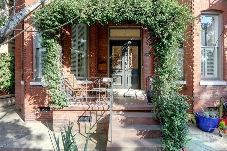 220 E State Street, Savannah, GA 31401 - #3