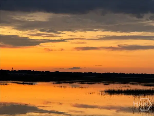 9563 Whitefield Avenue, Savannah, GA 31406