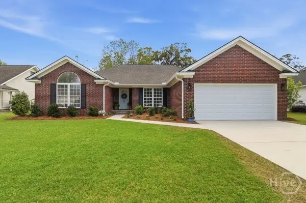 372 Belle Grove Circle, Richmond Hill, GA 31324