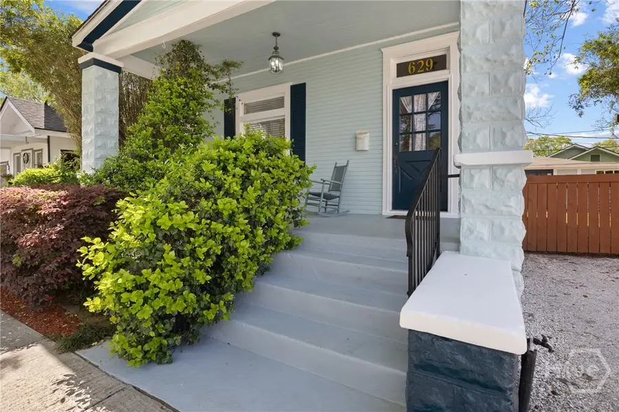 629 E 38th Street, Savannah, GA 31401 - #3