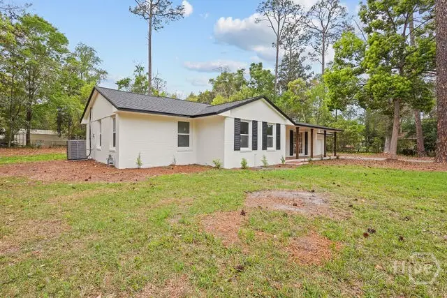 762 E Bay Street, Jesup, GA 31546 - #3