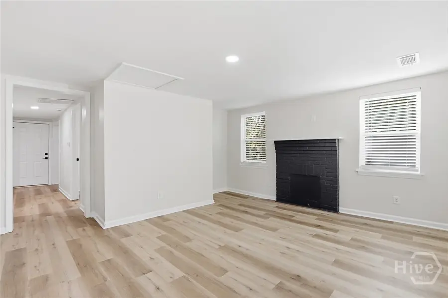 1009 W 52nd Street, Savannah, GA 31405 - #2