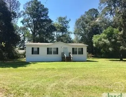 28 Stubbs Lane, Ellabell, GA 31308