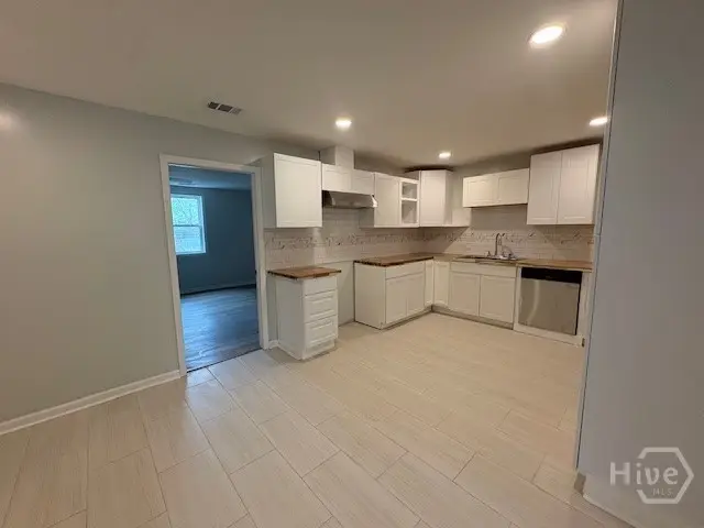 3305 Florence Street, Savannah, GA 31405 - #3