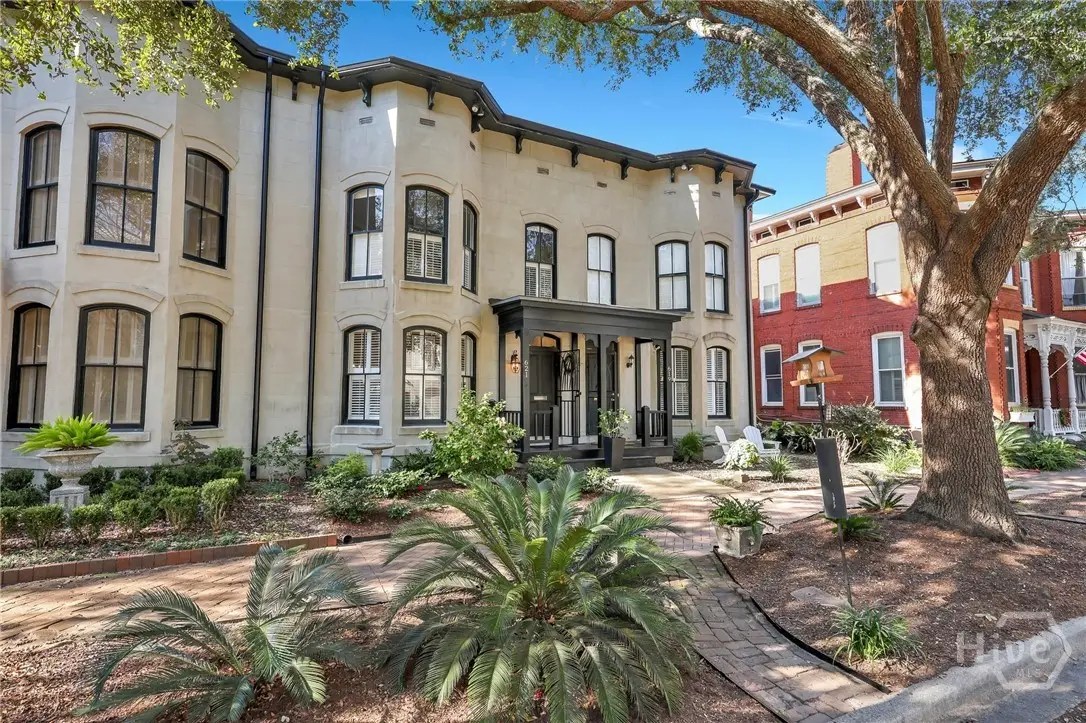 621 Tattnall Street, Savannah, GA 31401 - #1
