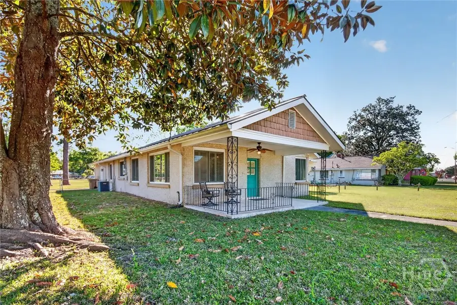 3207 Center Street, Thunderbolt, GA 31404 - #2