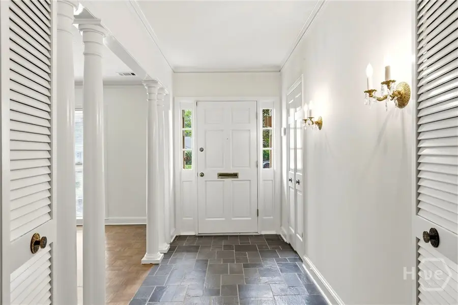 110 E 58th Street, Savannah, GA 31405 - #3