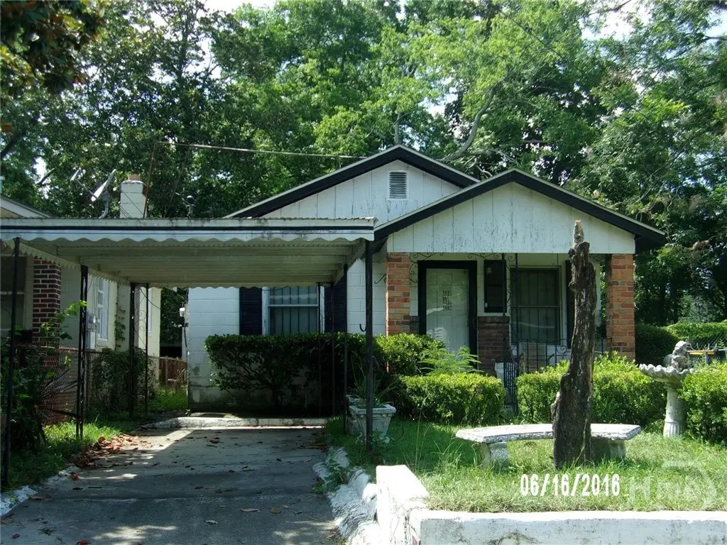 13 Burke Avenue, Savannah, GA 31408 - #1