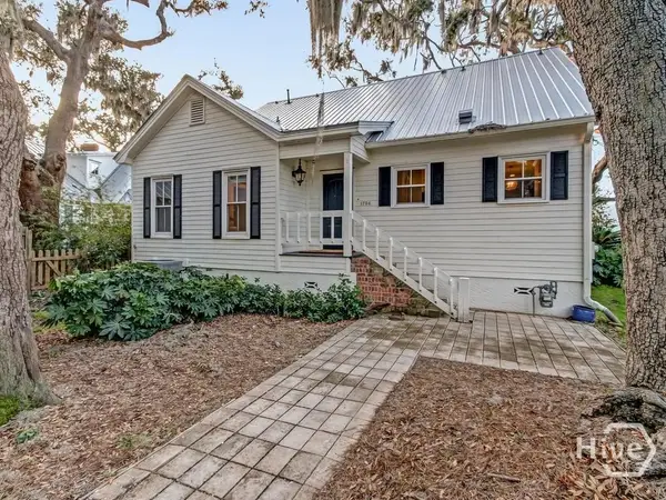 1756 Wilmington Island Road, Savannah, GA 31410
