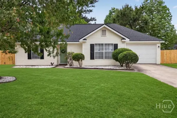 212 Longleaf Circle, Pooler, GA 31322