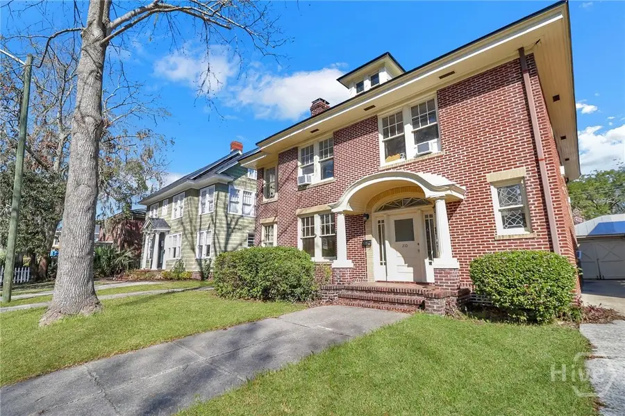 210 E 48th Street, Savannah, GA 31405 - #2