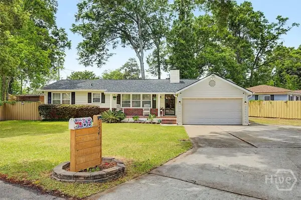 154 Azalea Avenue, Savannah, GA 31408