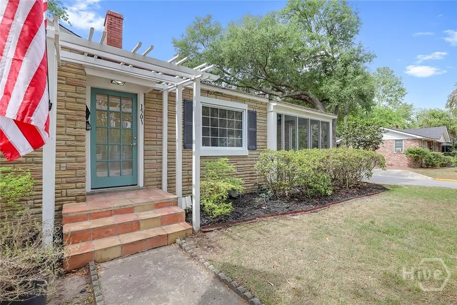 1501 E 48th Street, Savannah, GA 31404 - #2