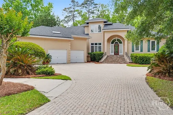 7 Oak Glade Court, Savannah, GA 31411