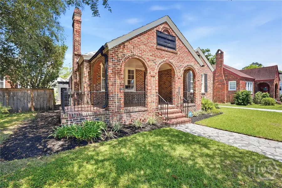 528 E 51st Street, Savannah, GA 31405 - #3