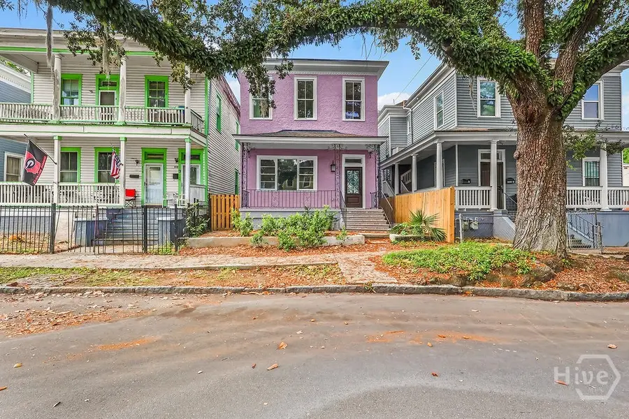 221 W 39th Street, Savannah, GA 31401 - #3