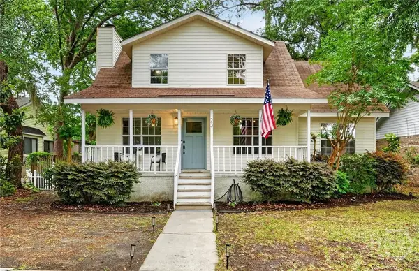 23 E Deerwood Road, Savannah, GA 31410