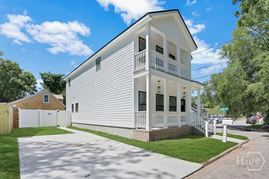1005 E 35th Street, Savannah, GA 31401 - #3