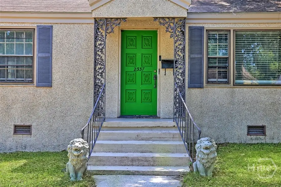 2337 E 40th Street, Savannah, GA 31404 - #2