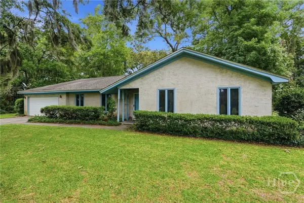 616 Suncrest Boulevard, Savannah, GA 31410