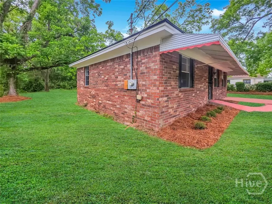 3911 5th Street, Savannah, GA 31408 - #2