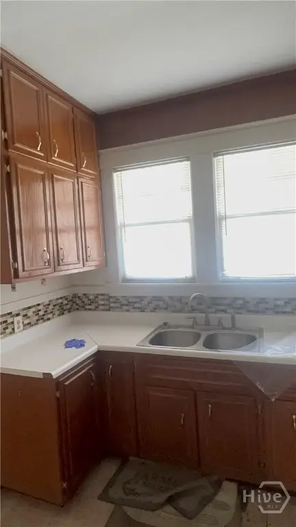 512 W 44th Street, Savannah, GA 31405 - #2