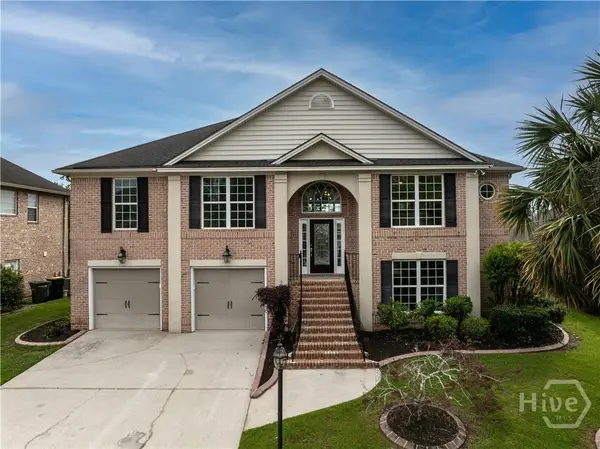 24 Redwall Circle, Savannah, GA 31407