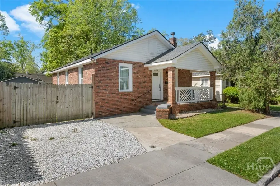 1229 E 40th Street, Savannah, GA 31404 - #2