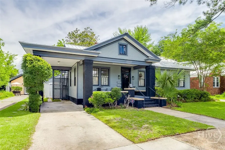 226 E 53rd Street, Savannah, GA 31405 - #2