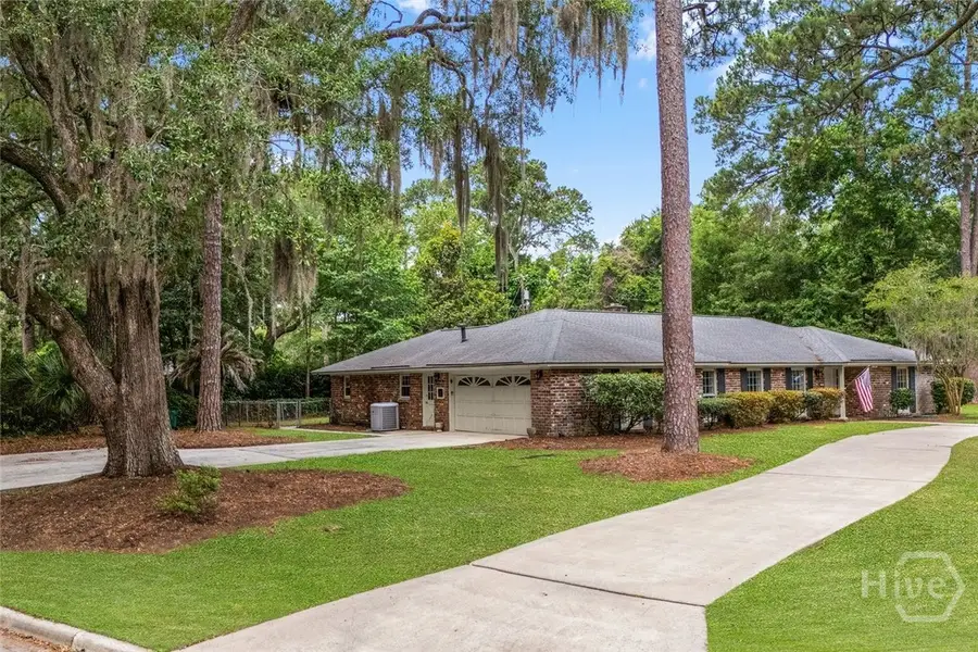 301 Wellington Road, Savannah, GA 31410 - #3