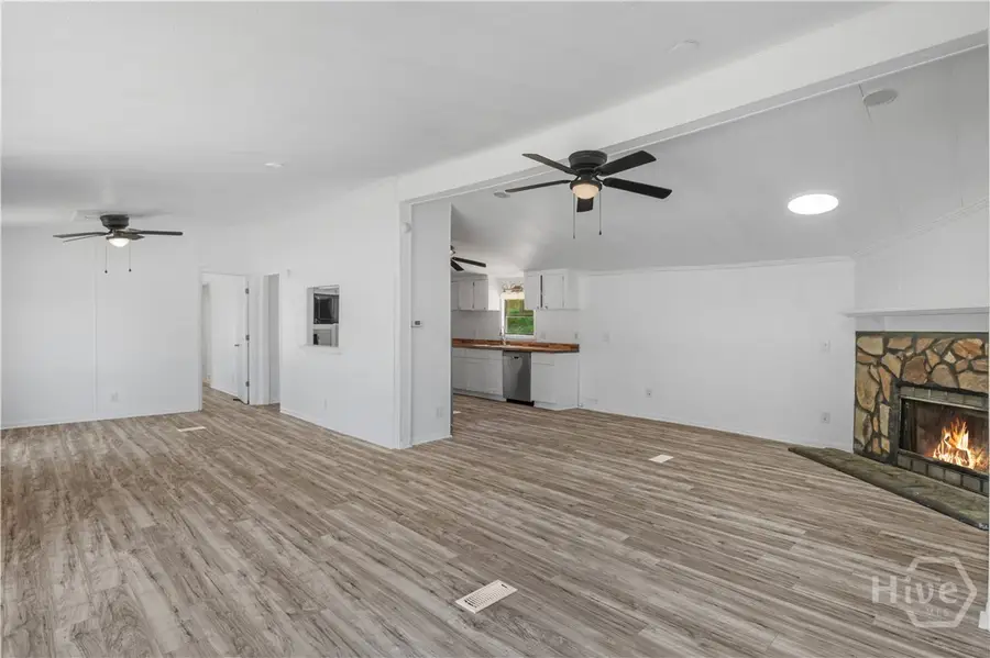 808 Meadow Lake Drive, Hinesville, GA 31313 - #2