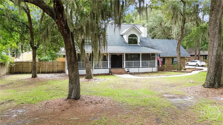 121 Oak Creek Court, Richmond Hill, GA 31324 - #2