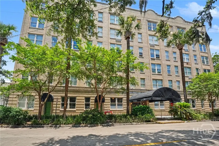 106 W Gwinnett Street #2A, Savannah, GA 31401 - #2