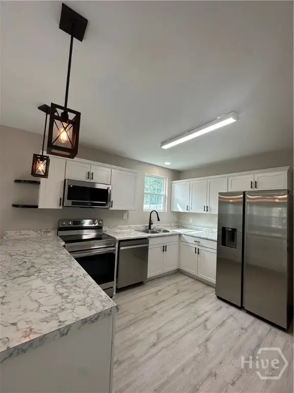 816 W 52nd Street, Savannah, GA 31405 - #3