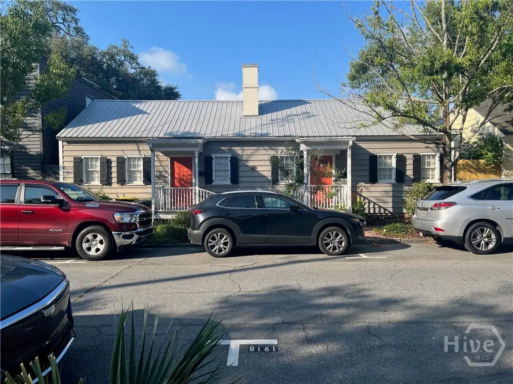 555 E Harris Street, Savannah, GA 31401 - #1