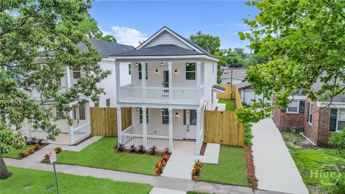 904 E 33rd Street, Savannah, GA 31401 - #1