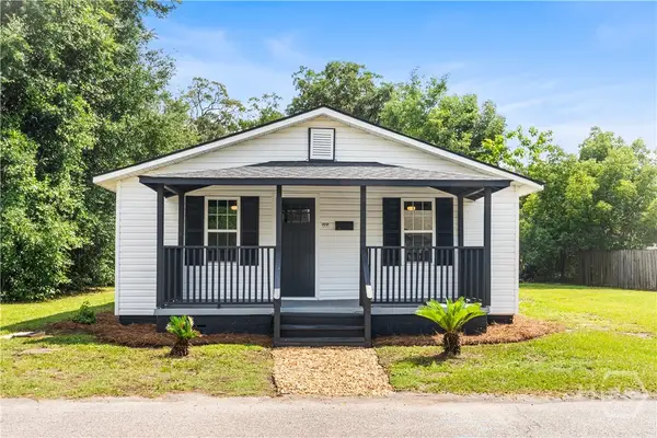 515 W 62nd Street, Savannah, GA 31405
