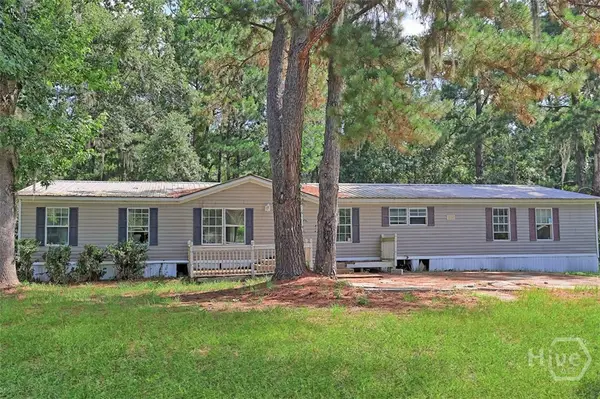 81 Owens Drive, Midway, GA 31320