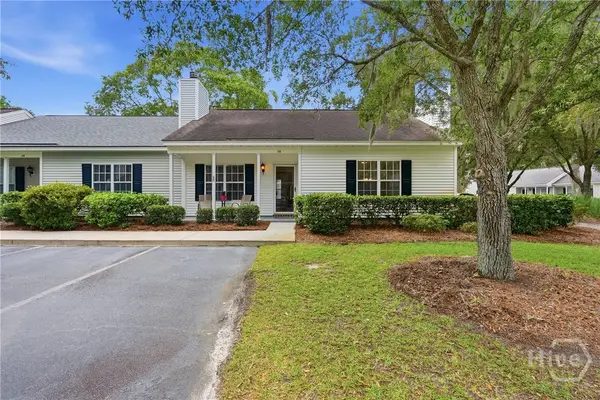 16 Olde Towne Place Drive, Savannah, GA 31410